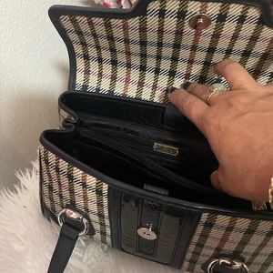 Daks London Women's Shoulder Bag Handbag with FREE long DAKS Wallet